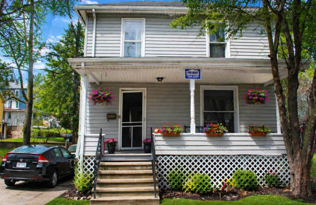 6 Brown Ave photos photos