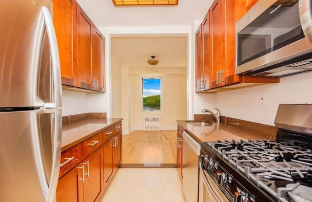 2400 Johnson Ave Apt 2C - 2400 Johnson Avenue, Bronx, NY 10463
