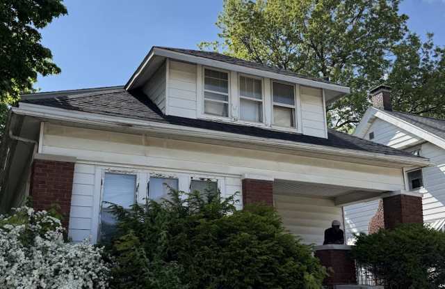 1505 N. Monroe St - 1505 North Monroe Street, Decatur, IL 62526