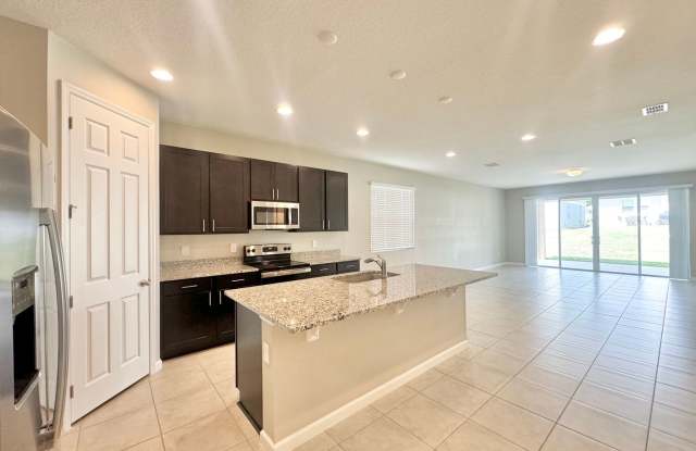 2022 Richmond Home - Lake Smart Pointe Gallery 3