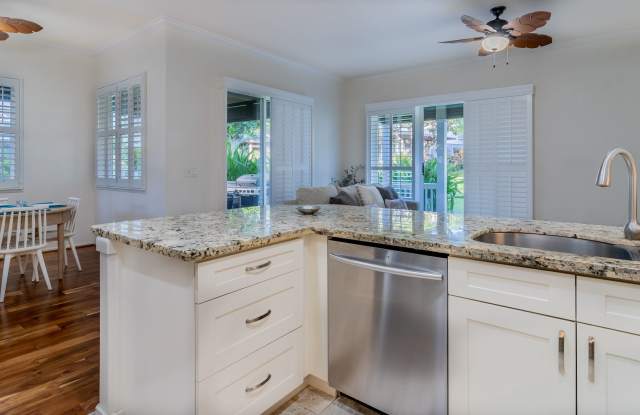 Coconut Plantation 1158-1: Luxe 3BR Near Beach Gallery 4