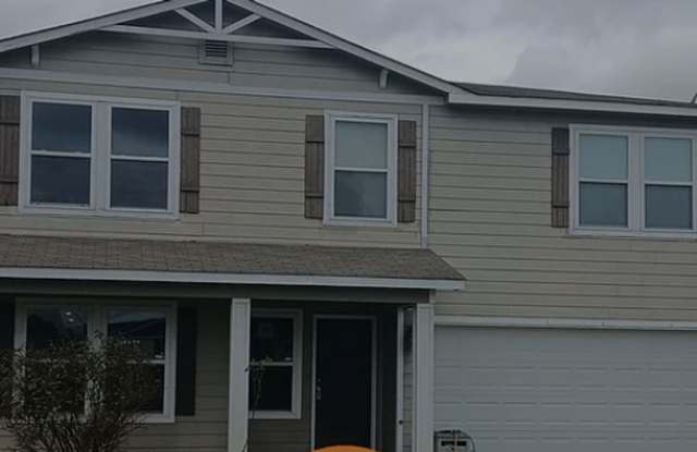 Coming Soon!-3/5/26-Charming 3 -bedroom Home with a move in special-$300 off first month's rent. photos photos