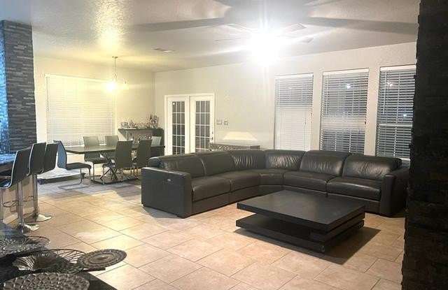 21115 Cape Coral Gallery 4