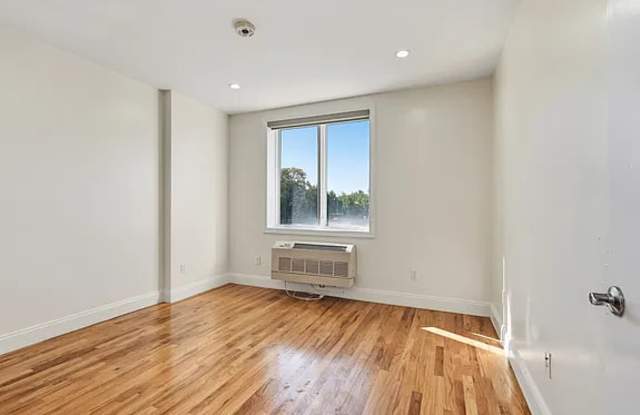 6464 Wetherole St # 5B Gallery 4