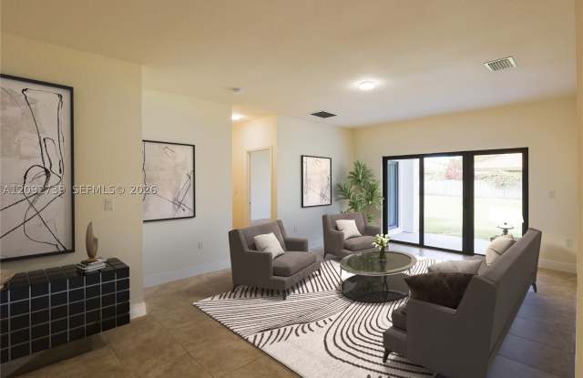 17120 SW 92nd Ct Gallery 3