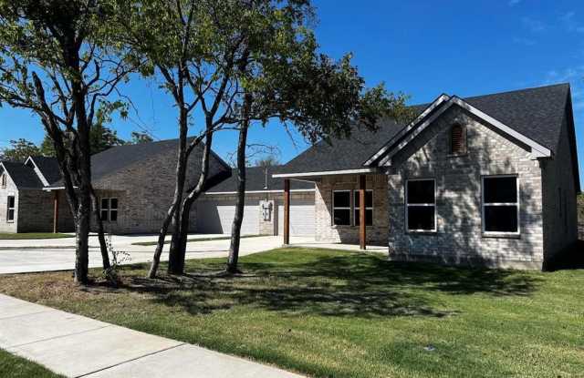 3310 Polk Street - 3310 Polk Street, Greenville, TX 75401