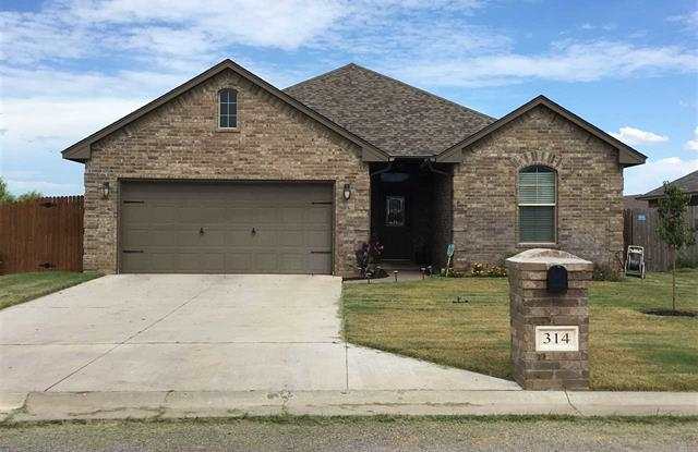 314 MARILYN GLOVER ST - 314 Marilyn Glover Drive, Elgin, OK 73538 314 MARILYN GLOVER ST - 314 Marilyn Glover Drive, Elgin, OK 73538