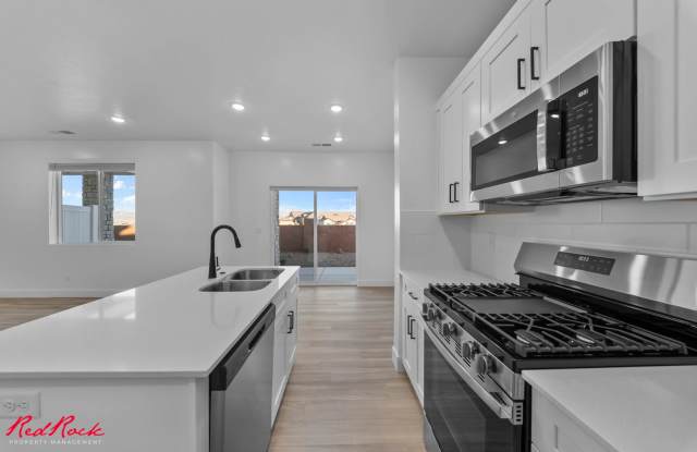 Newly Built 4 Bedroom Townhome! photos photos