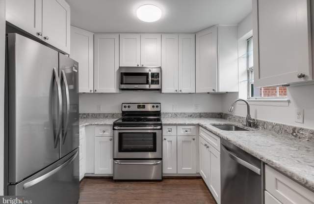 4622 28TH ROAD S - 4622 28th Road South, Arlington, VA 22206
