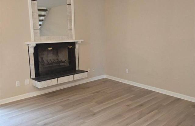3693 Windmill Drive Gallery 2