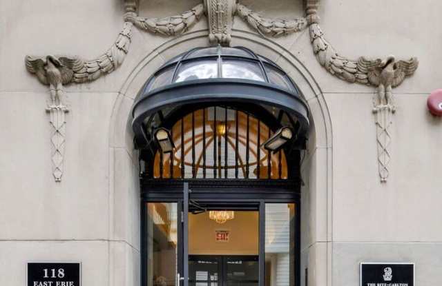 118 E ERIE Street Gallery 2