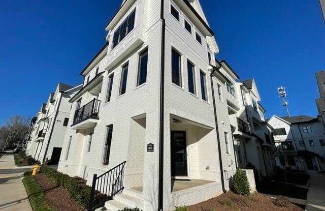 400 Bryan Pointe Drive photos photos