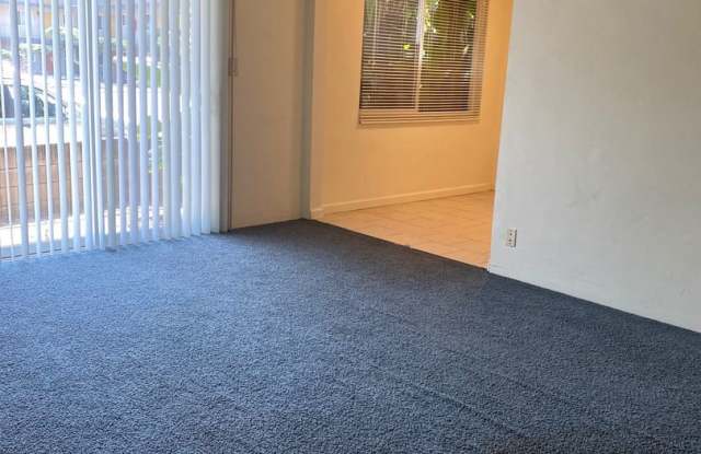 Sierra Vista Apartments - 500 and 510 E. Foothill Blvd. Gallery 3