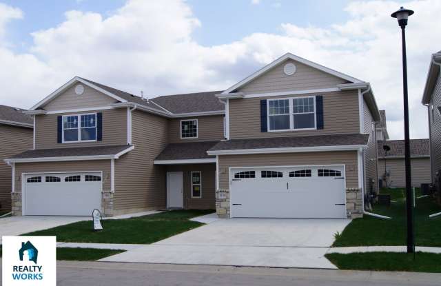 3 Bedroom Town House in North Lincoln! photos photos