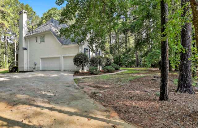 4 Bedroom 3.5 Bath Updated Peachtree City Home-1202 Loxley Cr Gallery 3