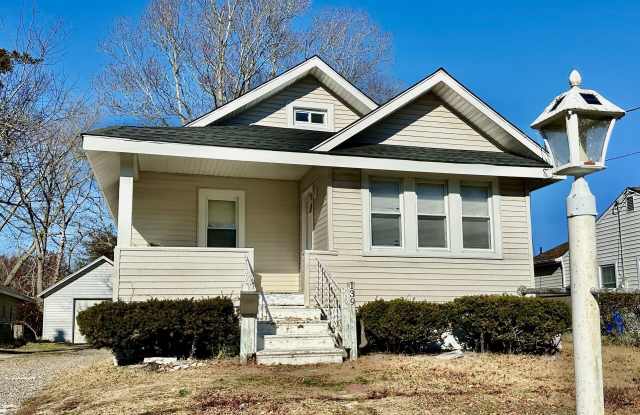139 Otis Avenue - 139 Otis Avenue, Tuckerton, NJ 08087
