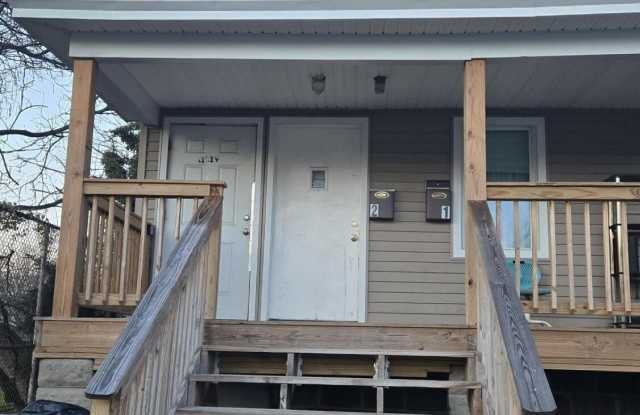 1219 Mattison Avenue unit: 2 photos photos