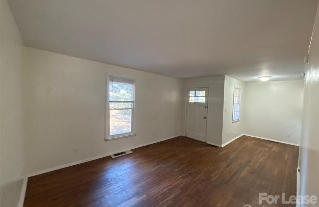 5135 Grapevine Drive Gallery 2