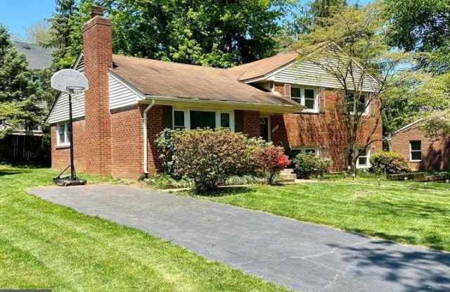 1410 PATHFINDER LANE photos photos