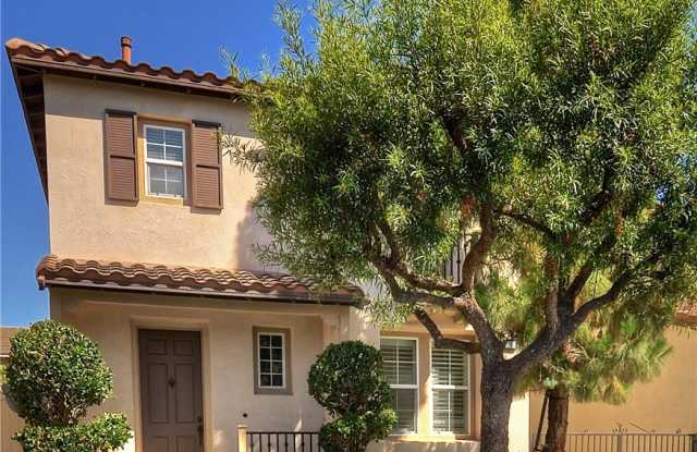9 Foliage - 9 Foliage, Irvine, CA 92603