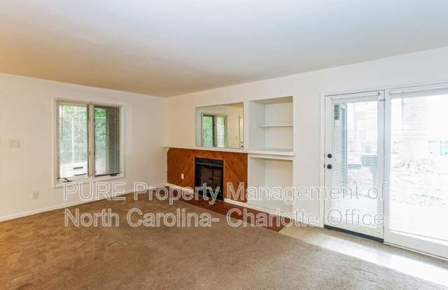 1832 J Julian Ln Gallery 3