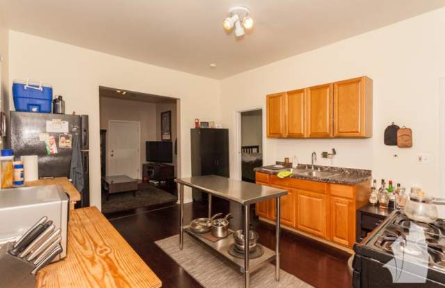 1927 North Kedzie Ave. Gallery 3