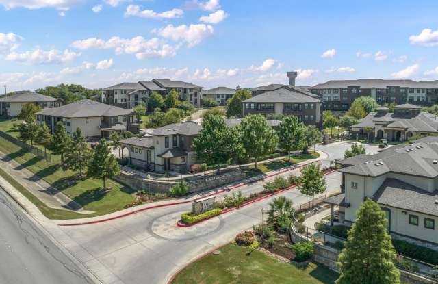 Villas at Mira Loma Gallery 2