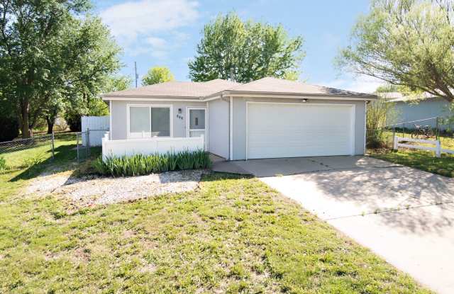 Close to Ft. Riley!! photos photos