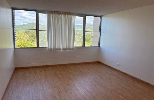 Lakeside Manor - Salt Lake - 2/1/1 - $2,000 incl. water/sewer/electric - 3030 Ala Ilima Street, Honolulu, HI 96818