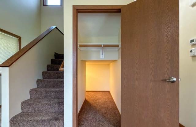517 Faith Lane Gallery 4