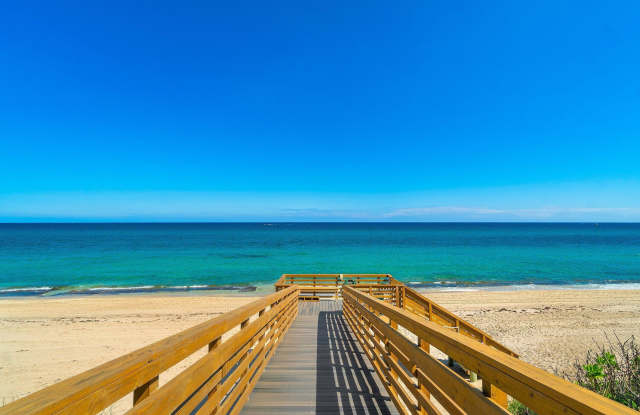 3360 S OCEAN Boulevard Gallery 2