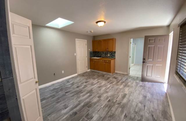 1-Bedroom Unit with Parking  Appliances – Lompoc, CA - Pet-Friendly photos photos