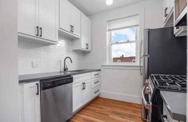 MOSAIC - 729 Westgate - Now Leasing 27/28 Gallery 2
