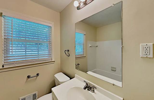 1426 Thunderwood Lane Southwest Gallery 3