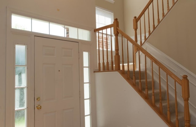 2405 DAKOTA LAKES DRIVE - 2405 Dakota Lakes Drive, Floris, VA 20171