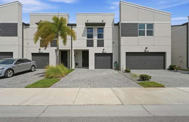 3905 SE Mentmore Lane photos photos 3905 SE Mentmore Lane photos photos