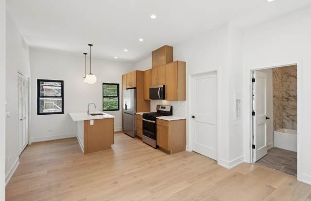 3641 N Wilton Avenue Gallery 2