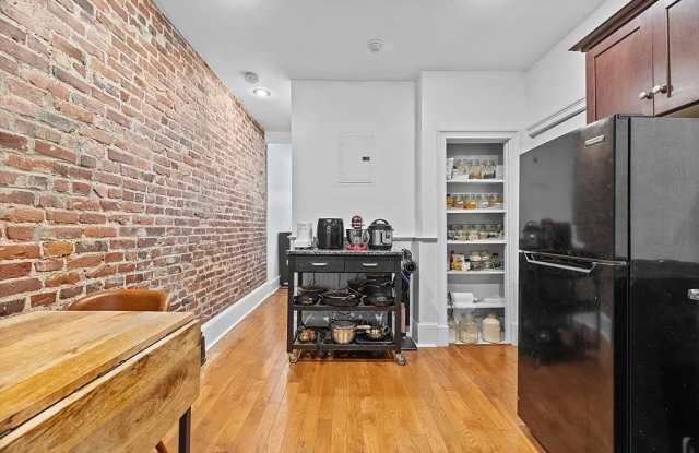 33 Irving St Gallery 4