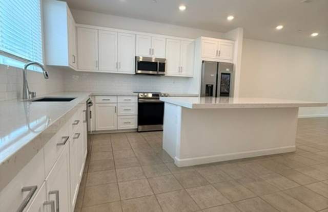Gorgeous Sunbow Townhome Gallery 4