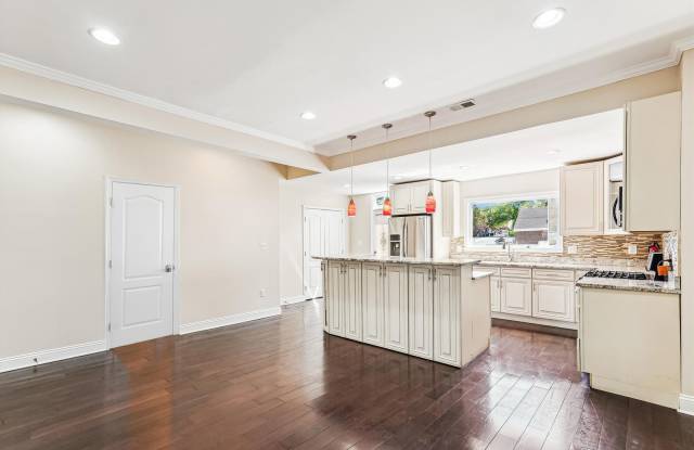 Charming and very Spacious 3 BR/3.5 BTH in Petworth DC. Ready immediately! - 5511 2nd Street Northwest, Washington, DC 20011 Charming and very Spacious 3 BR/3.5 BTH in Petworth DC. Ready immediately! - 5511 2nd Street Northwest, Washington, DC 20011