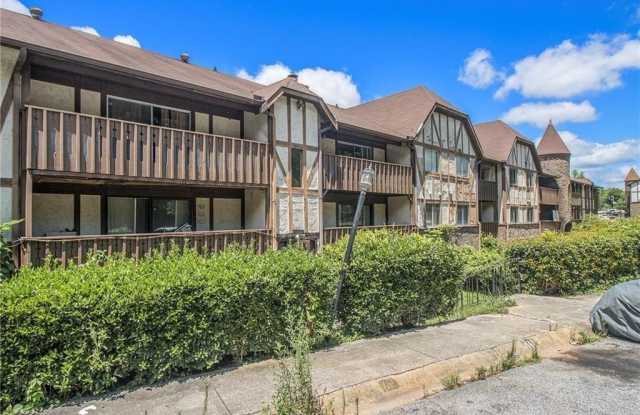 112 Camelot Drive photos photos