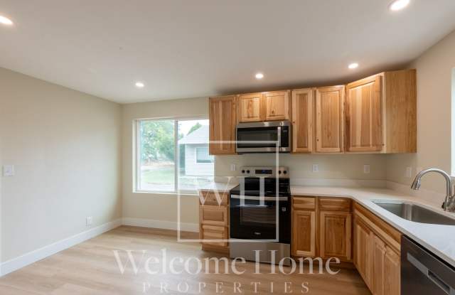Newly Remodeled Single-Family Home Gallery 4