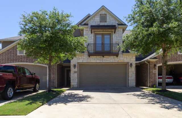 1448 Crescent Ridge Drive Gallery 2