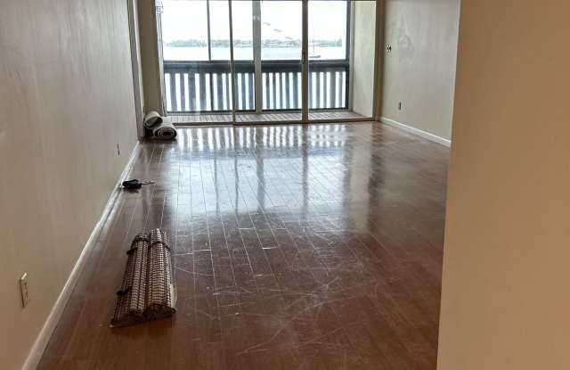 175 Southeast Saint Lucie Boulevard photos photos