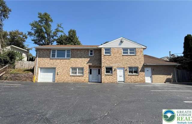2601 Nazareth Road photos photos