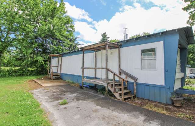 Nice trailer in great location! photos photos Nice trailer in great location! photos photos
