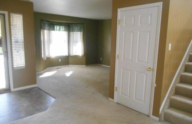 18943 E Dickenson Dr - 18943 East Dickenson Drive, Aurora, CO 80013