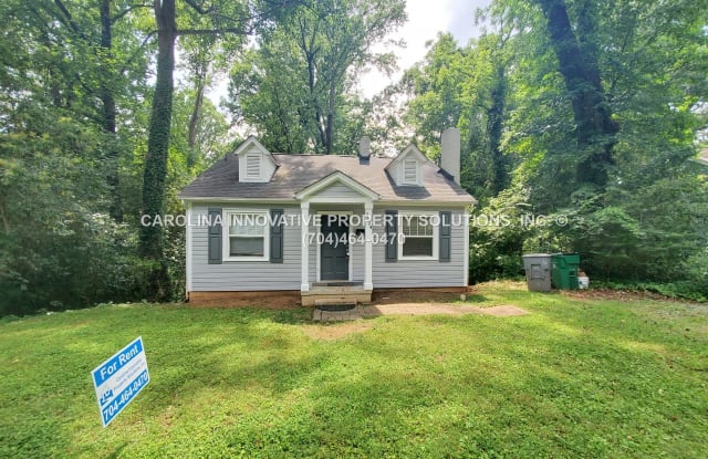 2824 Phillips Avenue - 2824 Phillips Avenue, Charlotte, NC 28208
