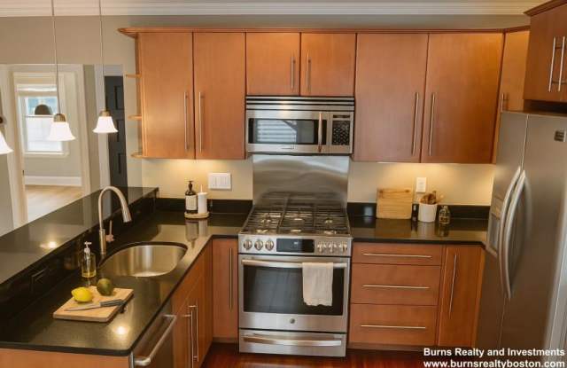 22 Clarendon Ave. photos photos