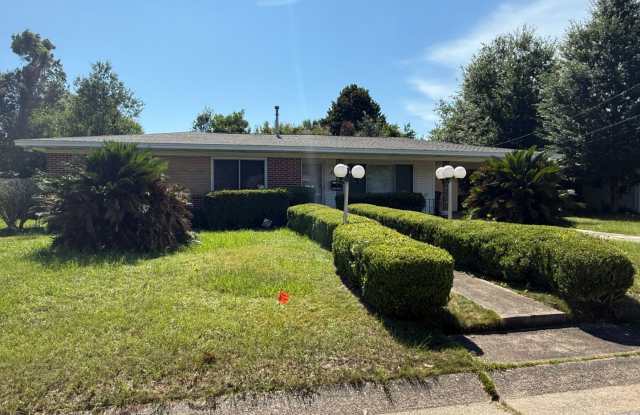 Pensacola - Lakeview - 3 bedroom, 2 bathroom photos photos